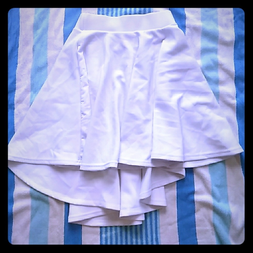 White high-low skater skirt